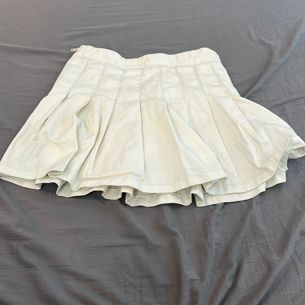 Brandy Melville skirt
